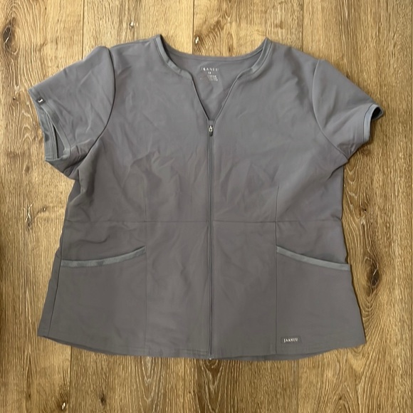 Zip up scrub top - Picture 1 of 2